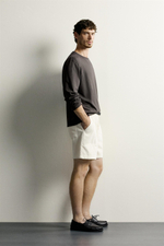 ФУТБОЛКА В ПОЛОСКУ С ДЛИННЫМИ РУКАВАМИ — ZARA · 1887/424