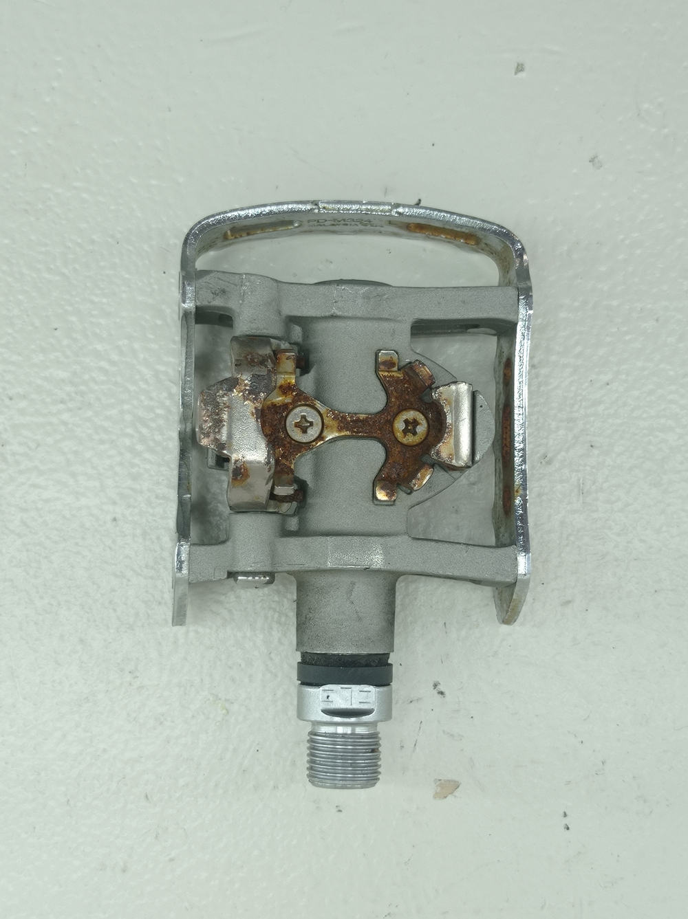 Педали контактные Shimano PD-M324