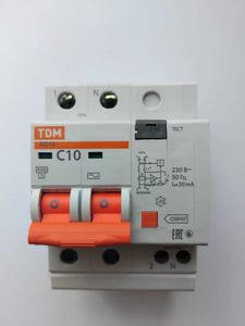 Дифференциальный автомат TDM АД12 2Р 10А 30мА SQ0204-0003
