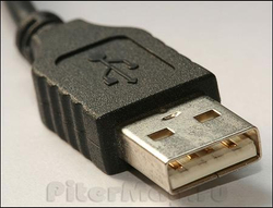 Автокружка Tramp TRC-064 + USB