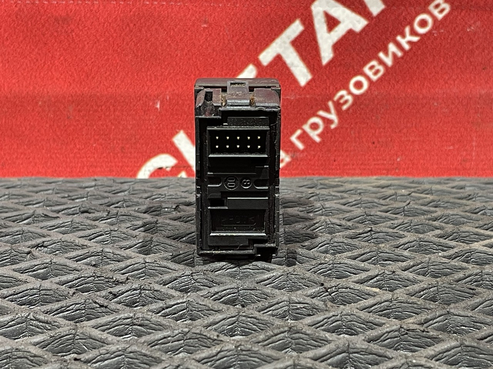 Кнопка TCS