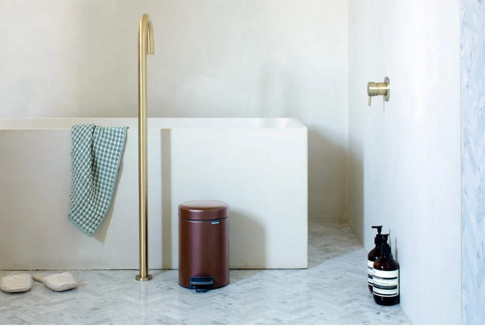 Brabantia Корзина для мусора NewIcon 3л коричневая 208522