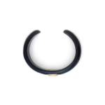 Браслет Nature Bijoux, Saint Honore, кафф из рога, с ракушкой Capiz в смоле, NB26.1-13-44436 (черный