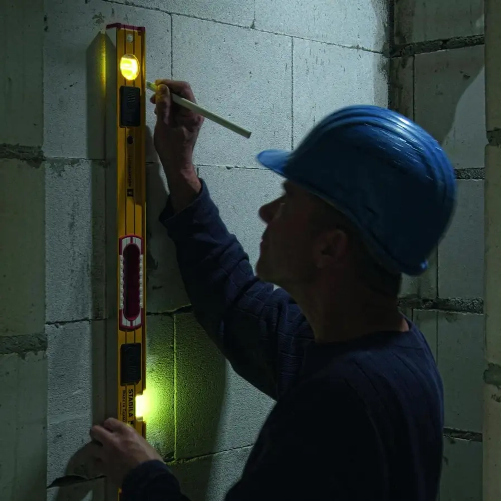 Ватерпас 196-2 LED 61 см STABILA 17392