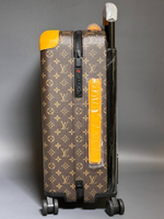 Чемодан Louis Vuitton