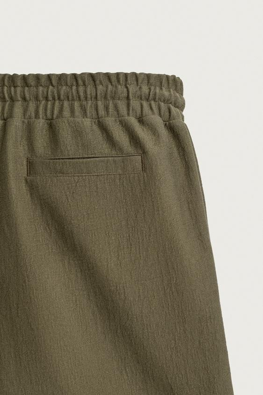ZARA ШОРТЫ-ДЖОГГЕРЫ ИЗ РЕЛЬЕФНОЙ ТКАНИ, ХАКИ