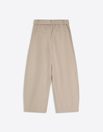 Мужские брюки barrel fit с ремнём и вытачками - BERSHKA
