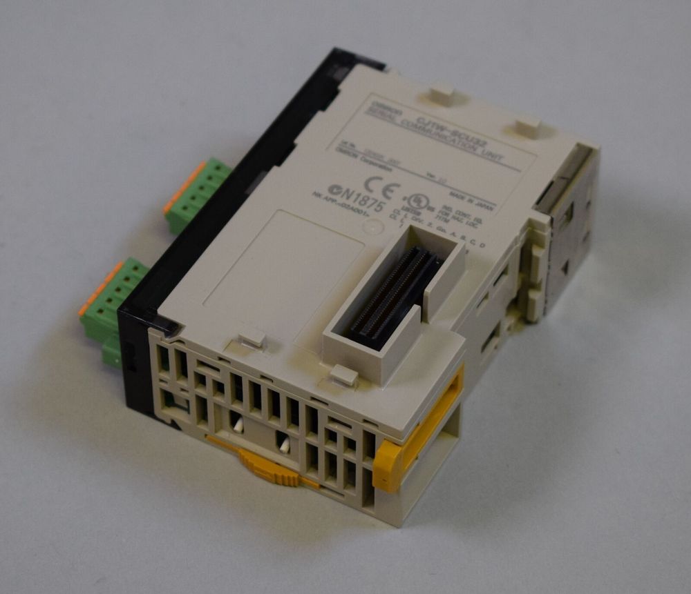 OMRON CJ1W-SCU32 OMRON CJ1W-SCU32
