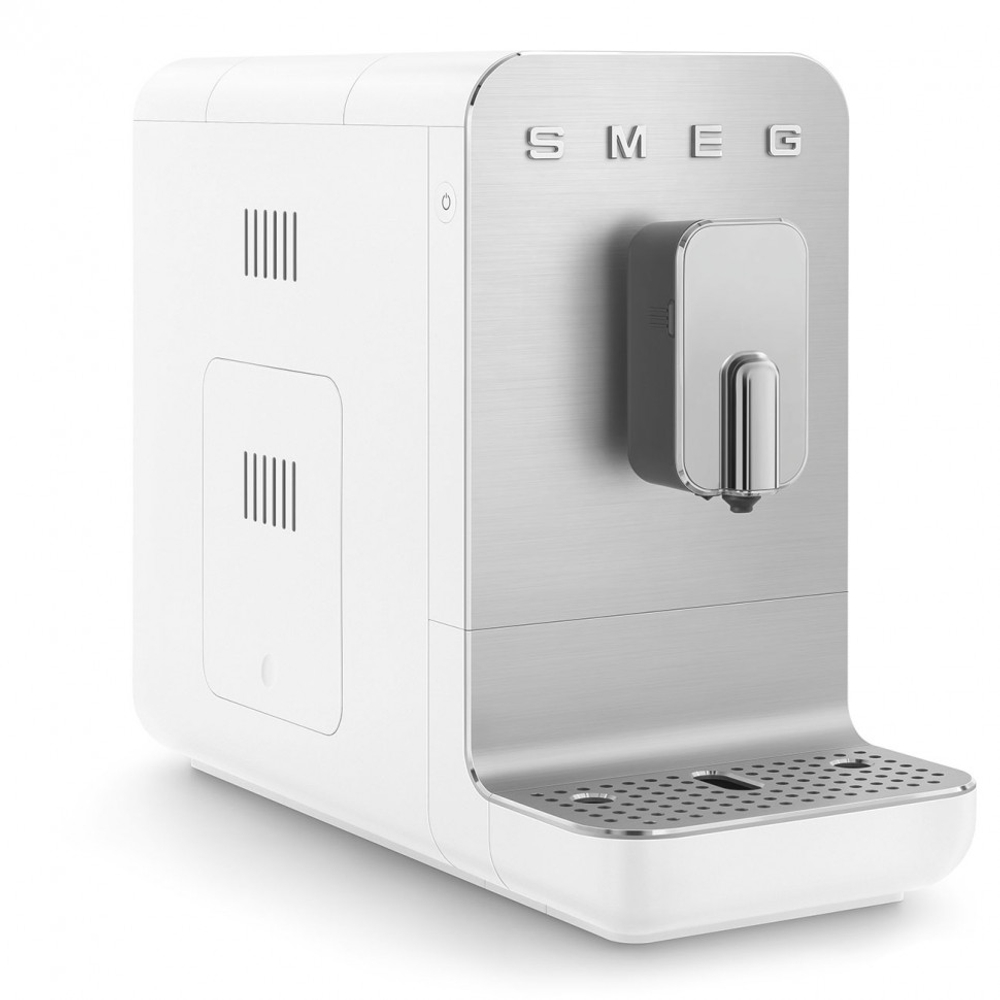 Кофемашина SMEG BCC13WHMEU