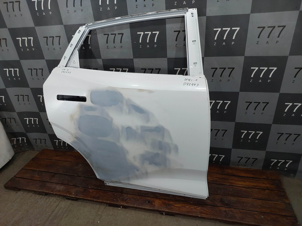 Дверь задняя правая Changan UNI-K 20-нв Б/У Оригинал CD569F2701031301