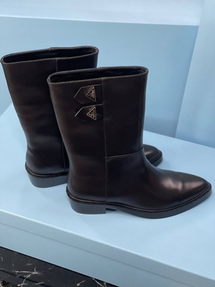 Сапоги Prada