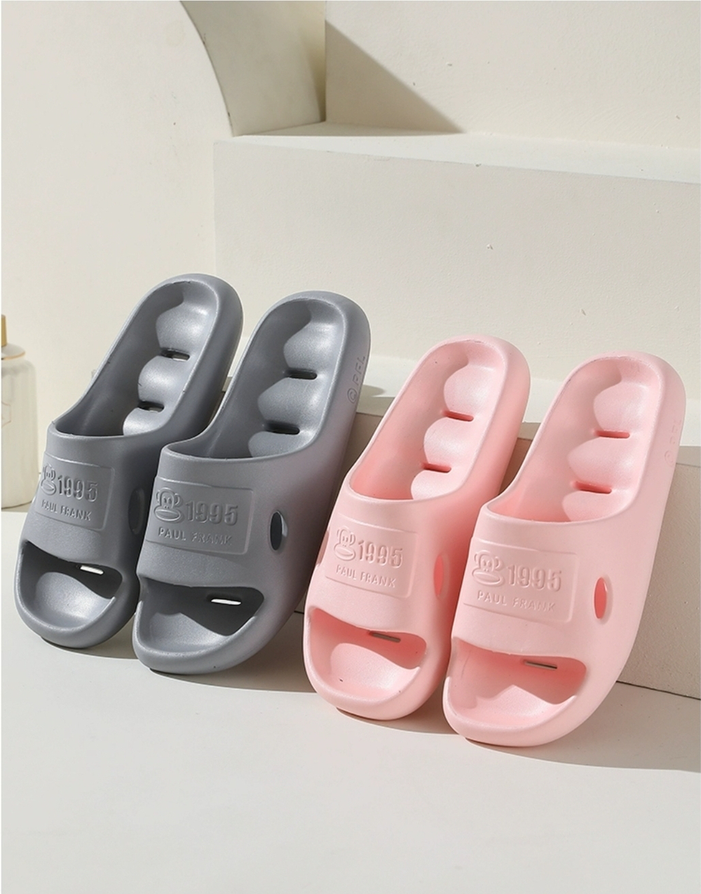 Шлёпанцы Paul Frank Pool (Grey)