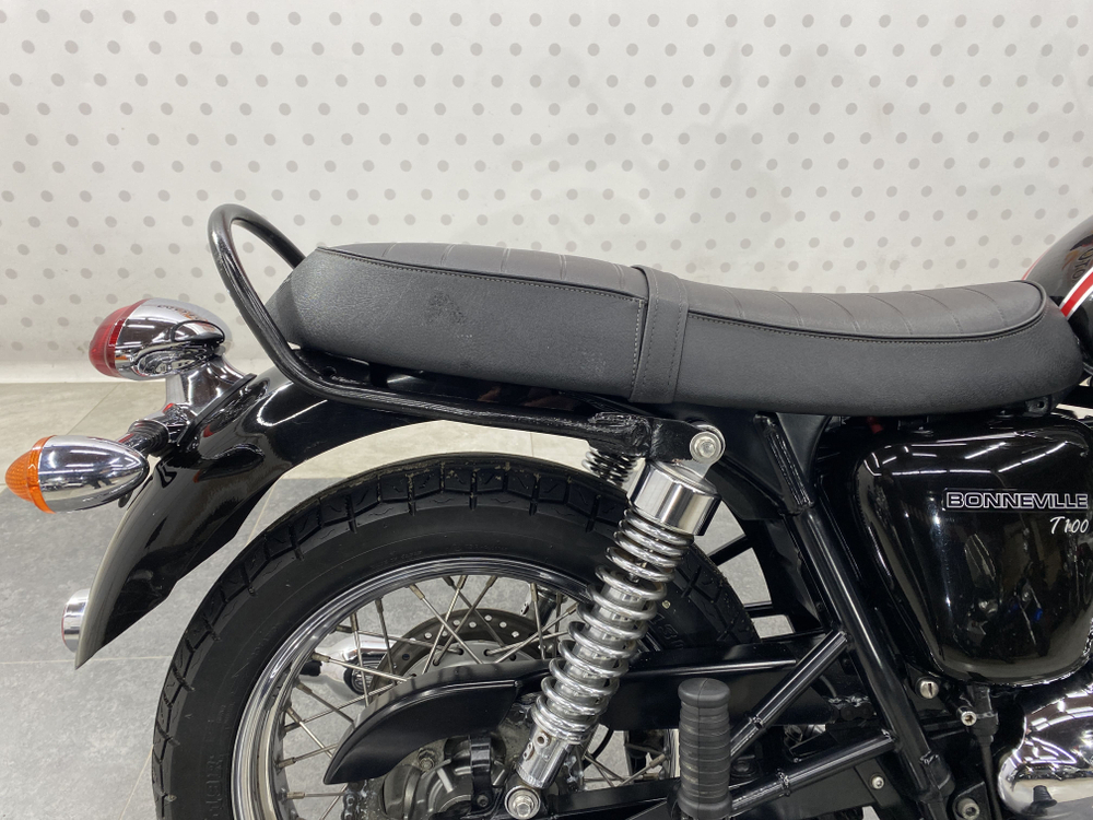 Triumph Bonneville T100 2007
