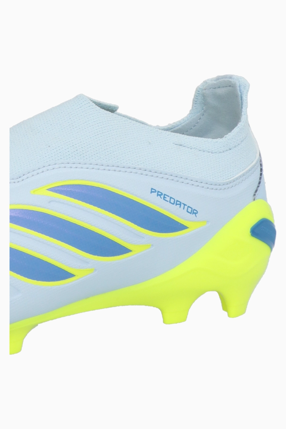 Бутсы adidas Predator League LL FG Junior - голубой