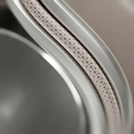 Bowers &amp; Wilkins Px8 S2 Warm Stone