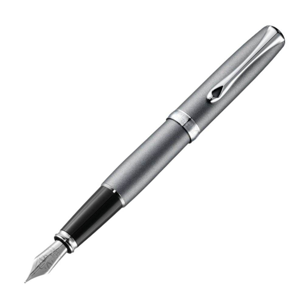 Перьевая ручка Diplomat Excellence A Venezia platin matt chrome F (D20000748)