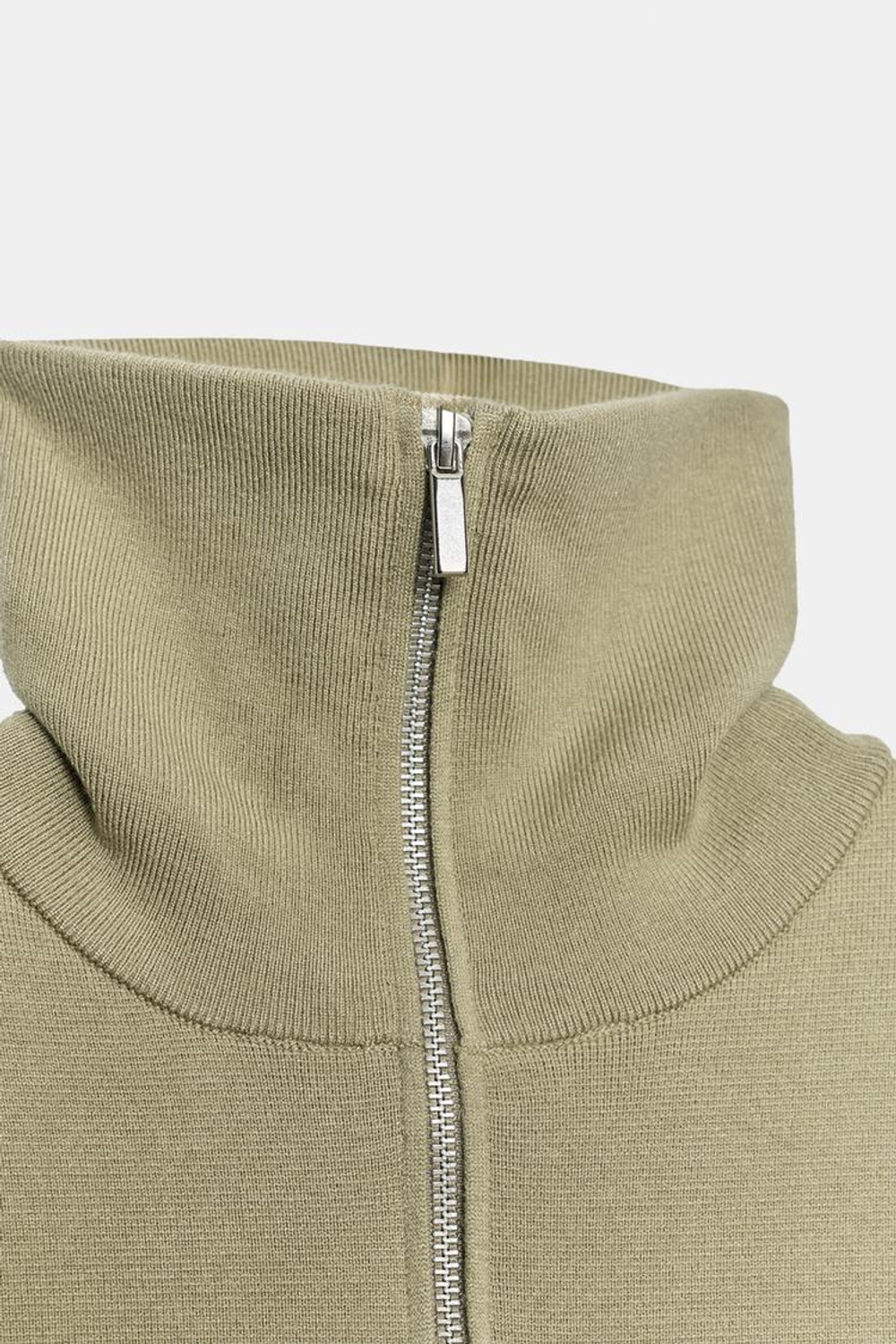 ZARA ТРИКОТАЖНОЕ ПОЛО НА МОЛНИИ, СВЕТЛО-БЕЖЕВЫЙ
