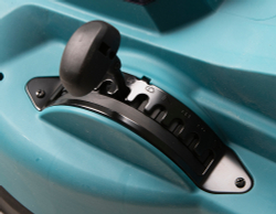 Аккумуляторная газонокосилка Makita DLM481CT2
