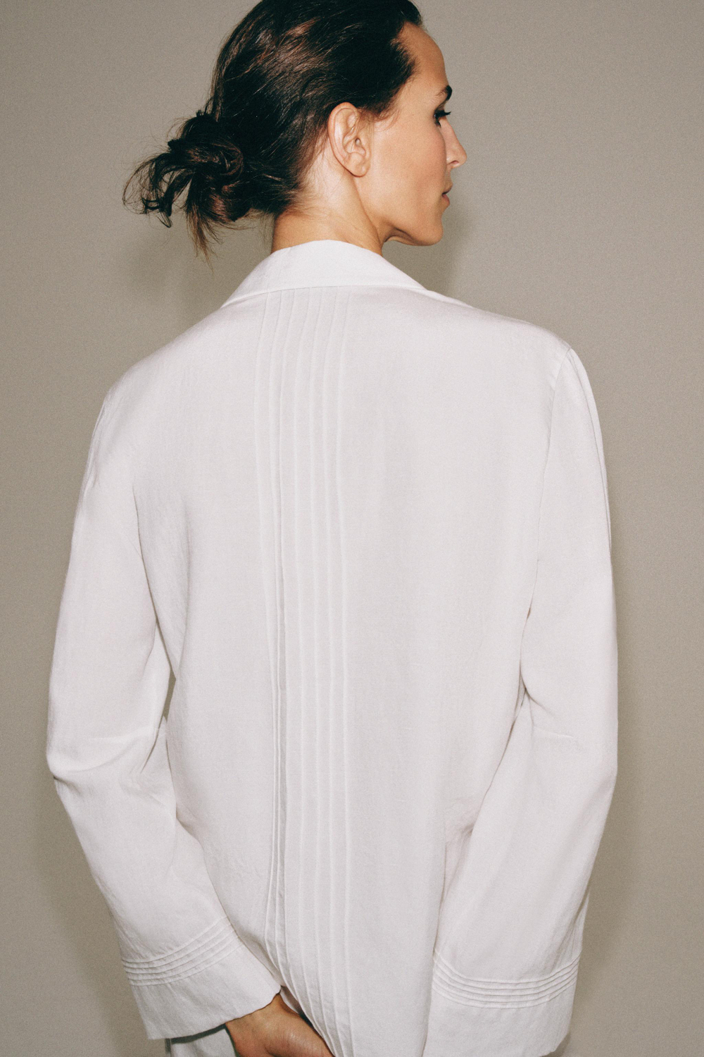 ZARA РУБАШКА С ПУГОВИЦАМИ — ZW COLLECTION, БЕЛЫЙ