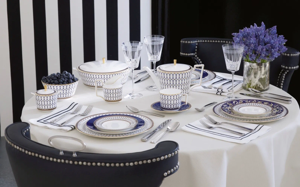 Wedgwood Тарелка Ренессанс Золото 31 см EAN 701587436403