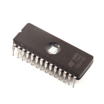 Микросхема памяти M27C512-12F1 / FDIP28W