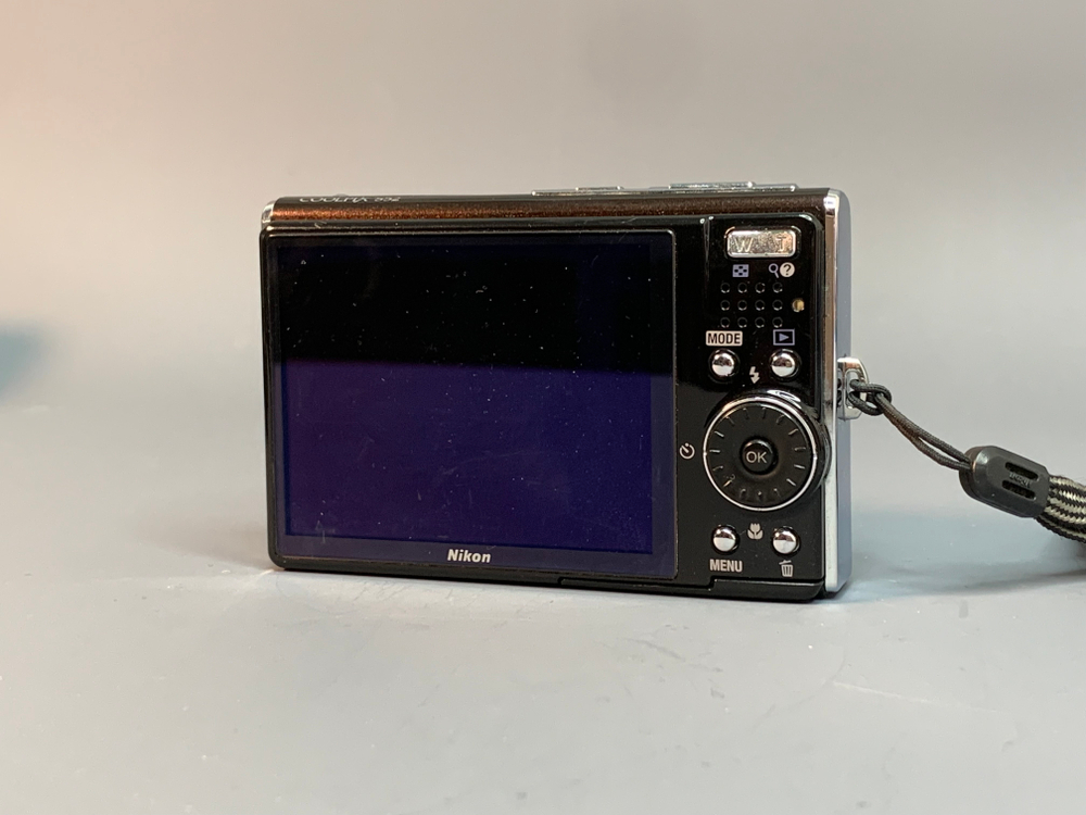 Nikon Coolpix S52