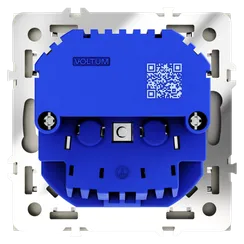 Розетка с заземлением и защитными шторками, с USB, A+С Voltum S70 Шелк VLS040504