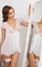 Lady in white 17252