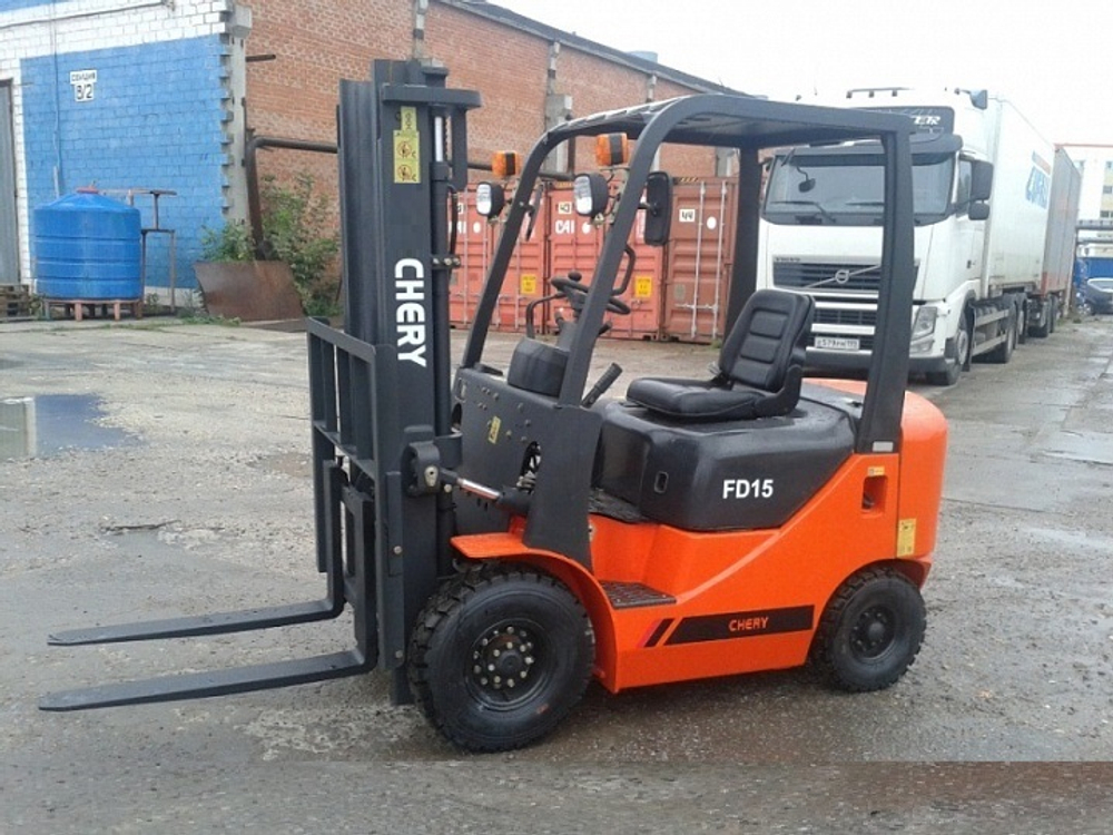 Погрузчик дизельный CHERY FD15 г/п 1,5 тонны