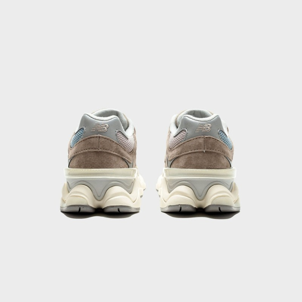 Кроссовки женские NEW BALANCE 9060