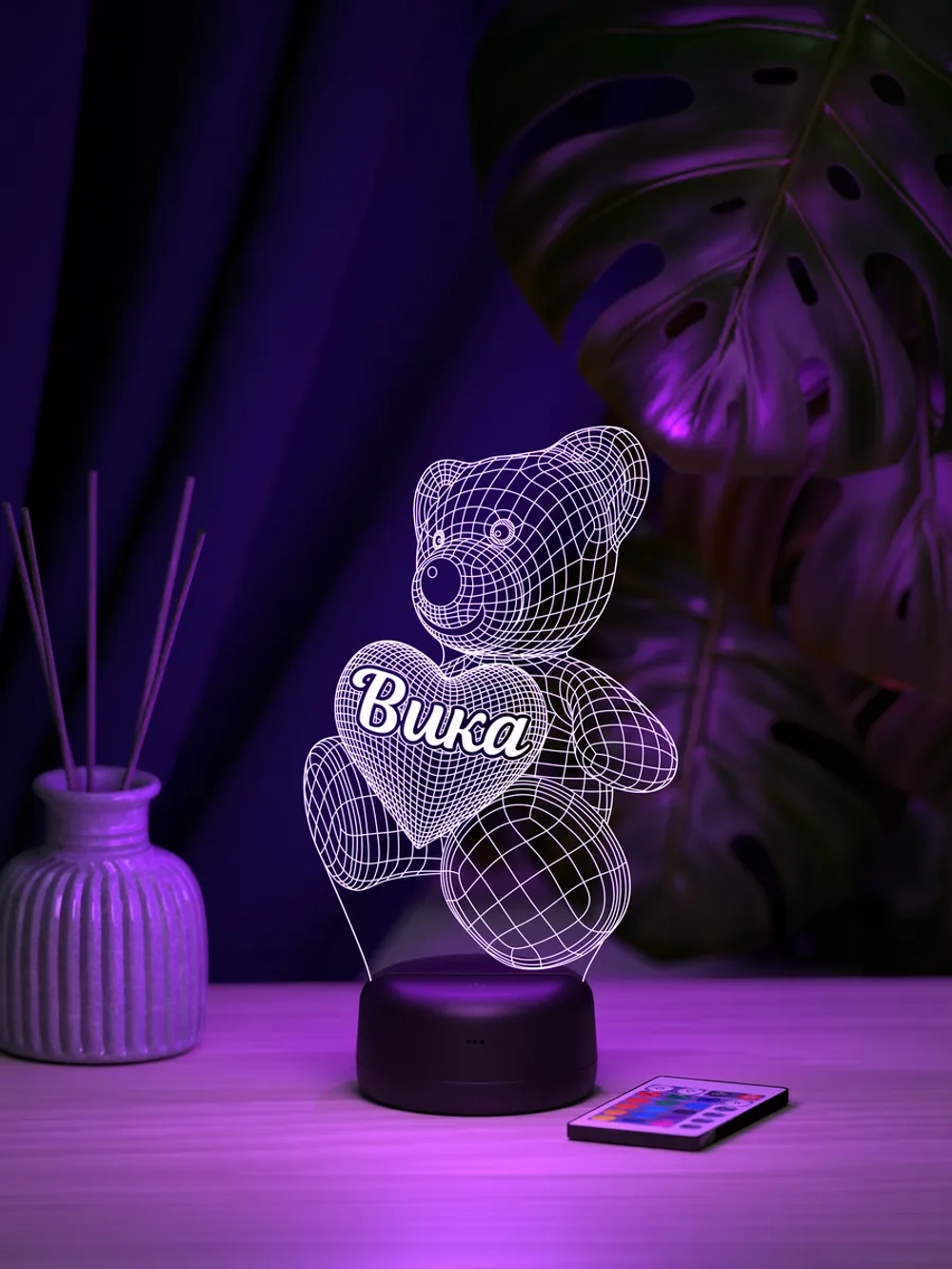 Ночник "Мишка с именем Вика" - подарок девочке