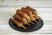 Кебаб по-гречески из говядины, свинины и курицы
