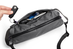 Сумка Bellroy Lite Sling 7L