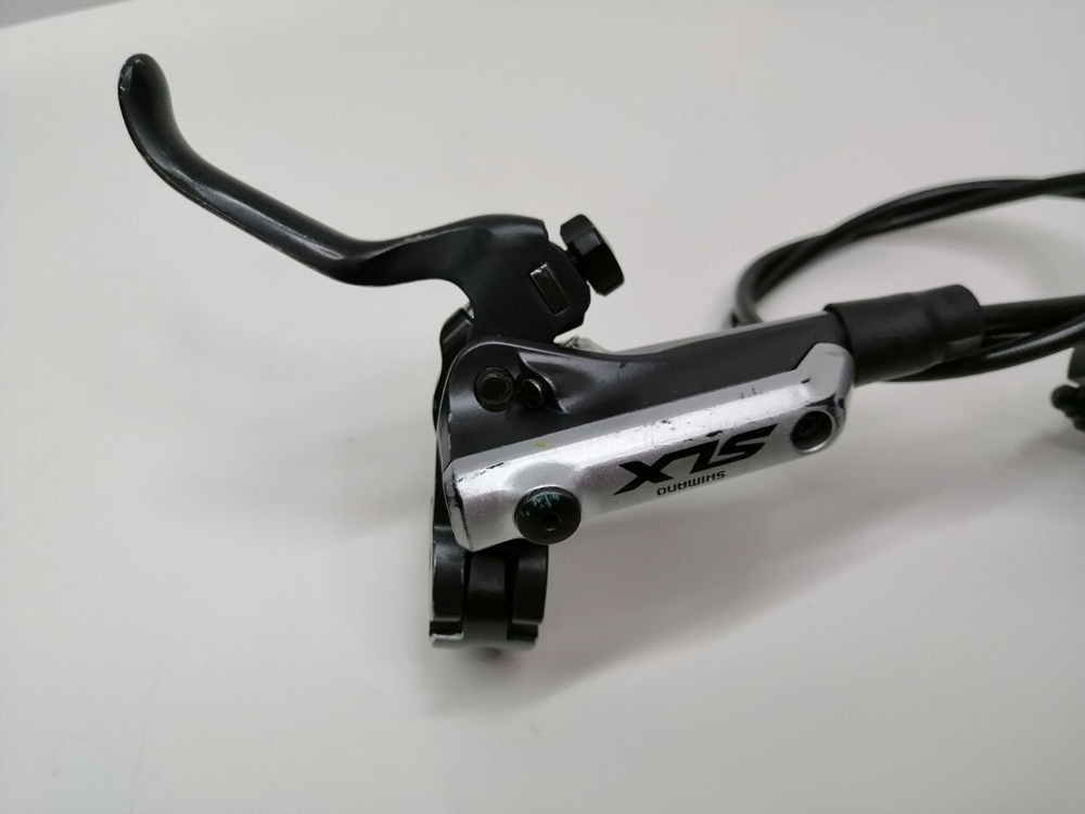 Тормоз для велосипеда Shimano SLX BL-M675 (передний)