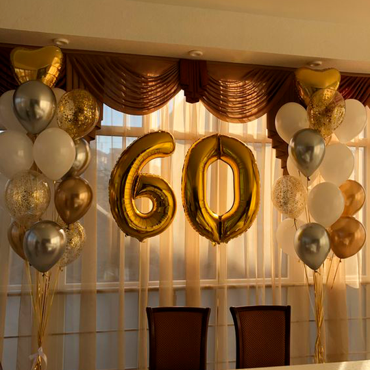 Композиция из шаров на Юбилей 60 лет