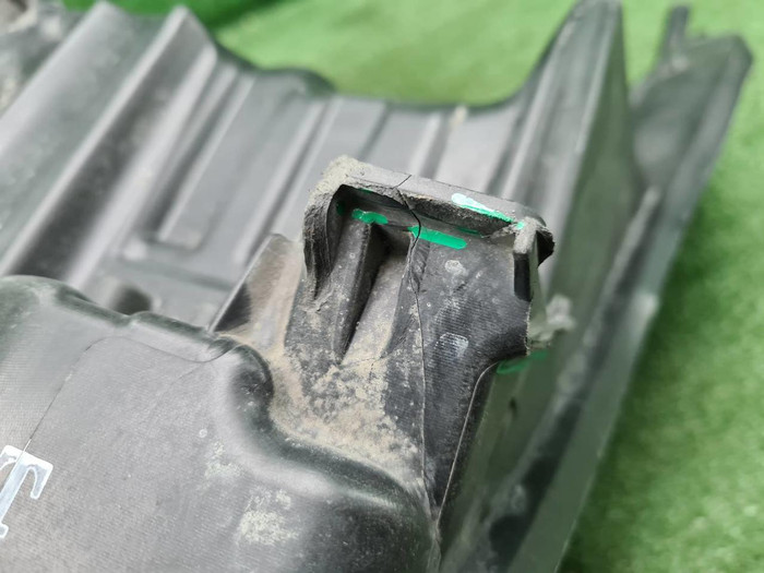 Корпус фары правый Range Rover Vogue 4 L405 17-22