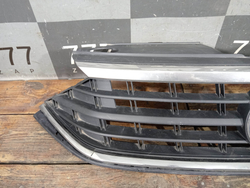 Решетка радиатора Volkswagen Polo 6 20-нв Б/У Оригинал 6N5853651RYP