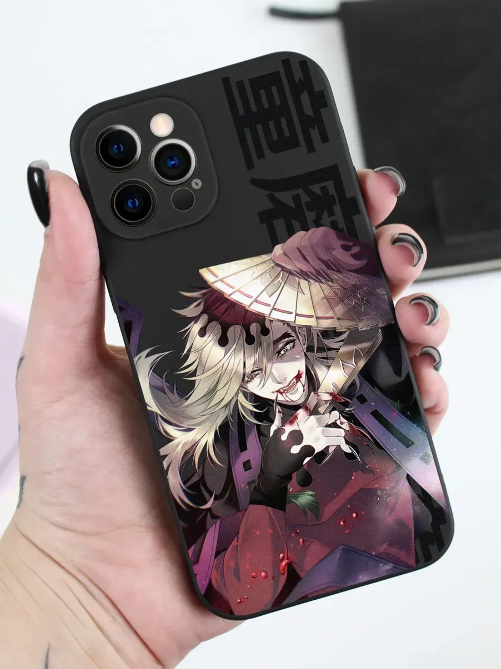 Чехол на iPhone 12 Pro с принтом