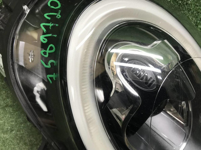 Фара правая Mini Hatch F56 (13-18) LED В сборе