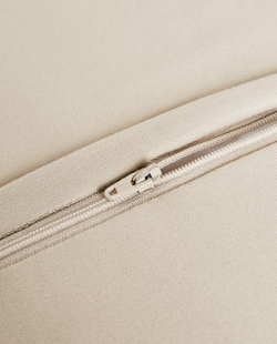 Zara Home Стеганая наволочка в горошек, бежевый 45*45
