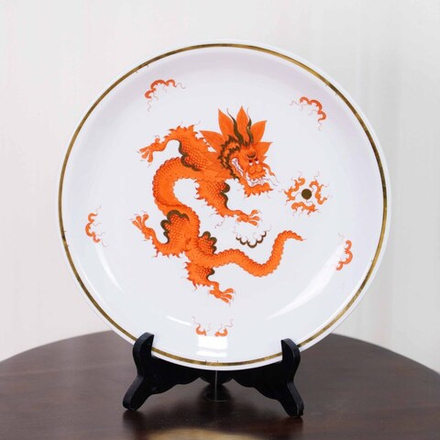 Декоративная тарелка с изображением дракона (по мотивам Meissen)