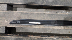 Молдинг двери передней правой Mercedes S (W222) 13-20 Б/У Оригинал A2226900680