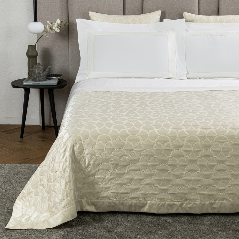 Покрывало Luxury Tile Milk (270 x 270 см)