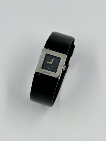 Часы Chanel Matelassé