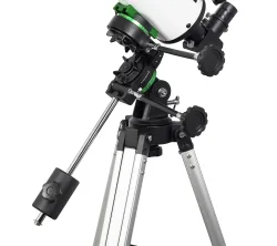 Телескоп Sky-Watcher MAK90 StarQuest EQ1 - вид на экваториальную монтировку с противовесом