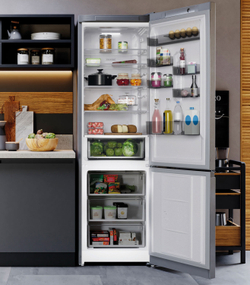 Двухкамерный холодильник Hotpoint HT 6200 S серебристый