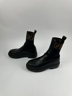 Ботинки Fendi