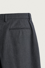 КОСТЮМНЫЕ БРЮКИ КЛАССИЧЕСКОГО КРОЯ СО СКЛАДКАМИ — ZARA