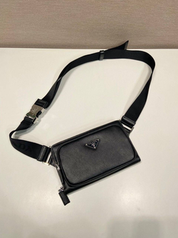 Поясная сумка Prada