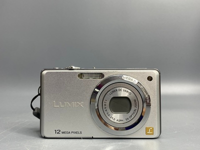 Panasonic Lumix DMC-FS9